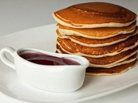 Fluffy milk pancakes