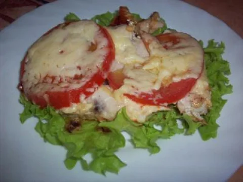 Chicken breast with cheese (French style)