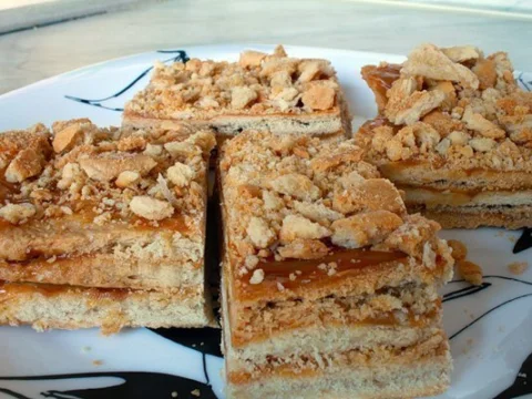 Cake with boiled condensed milk