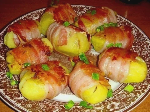 Bacon-Wrapped Stuffed Potatoes