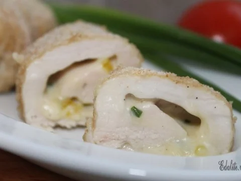 Chicken rolls with cheese filling