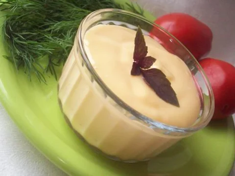 Homemade mayonnaise