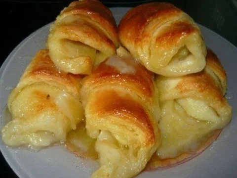 Apple Puff Pastries