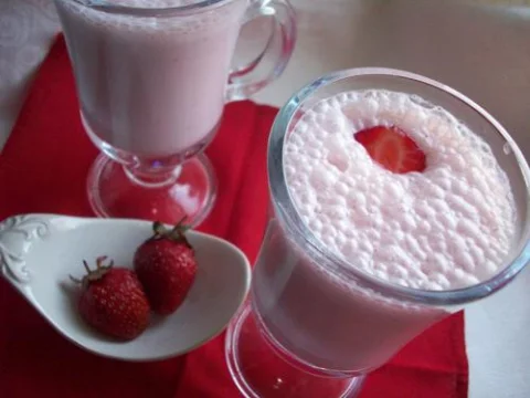 Strawberry milkshake