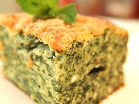 Cottage cheese and spinach casserole