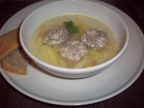 Potato soup with meatballs