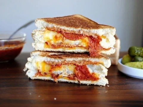 Hot pizza sandwiches