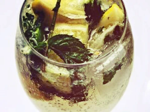 Non-Alcoholic Mojito with Sprite