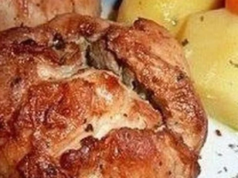 Chicken bombs with mushrooms