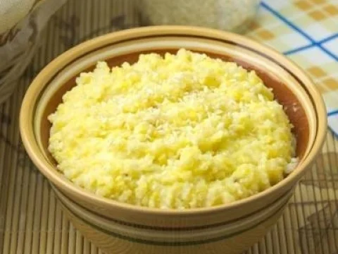 Corn porridge in slow cooker