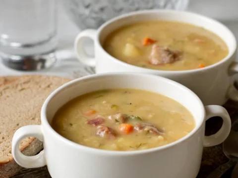 Pea soup